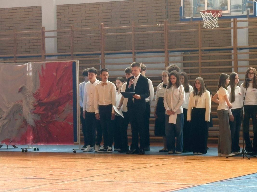 Uroczysty apel z okazji Konstytucji 3 maja